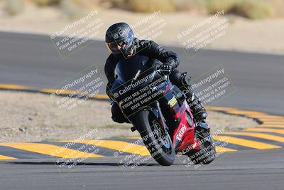 media/Oct-08-2022-SoCal Trackdays (Sat) [[1fc3beec89]]/Turn 10 (945am)/